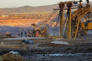 Coal mining excavator