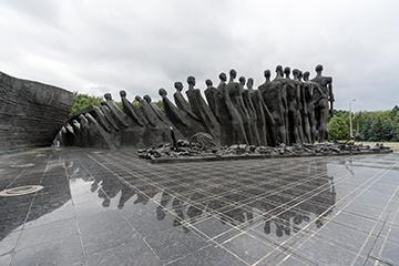 Monument The tragedy of the peoples